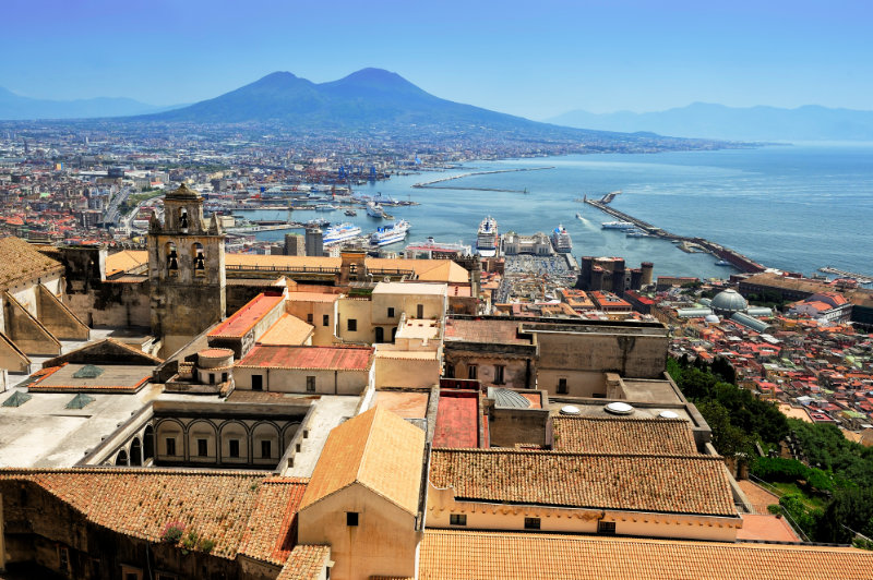 Segeln Neapel.jpg