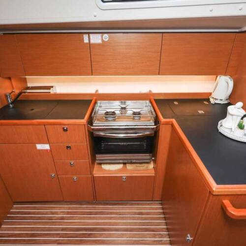 Bavaria C42 Good Times