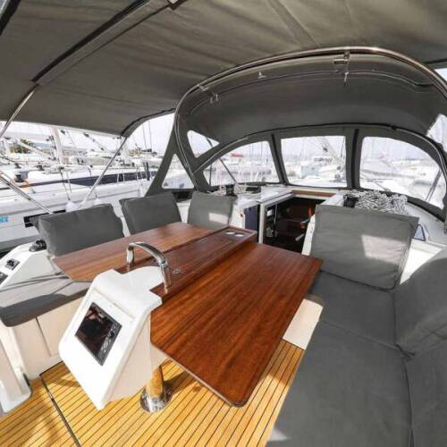 Bavaria C42 Good Times