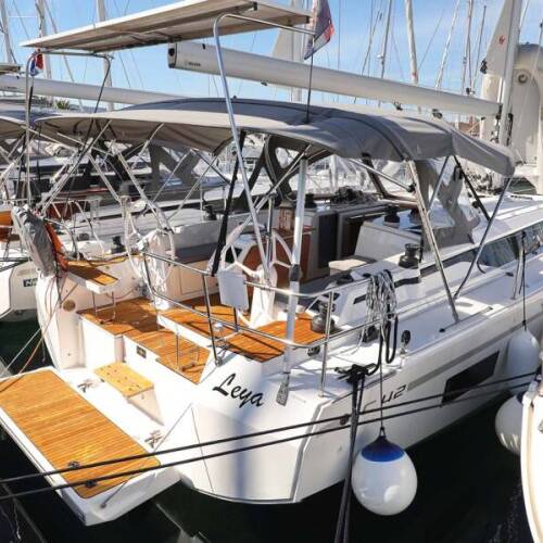 Bavaria C42 Style Leya