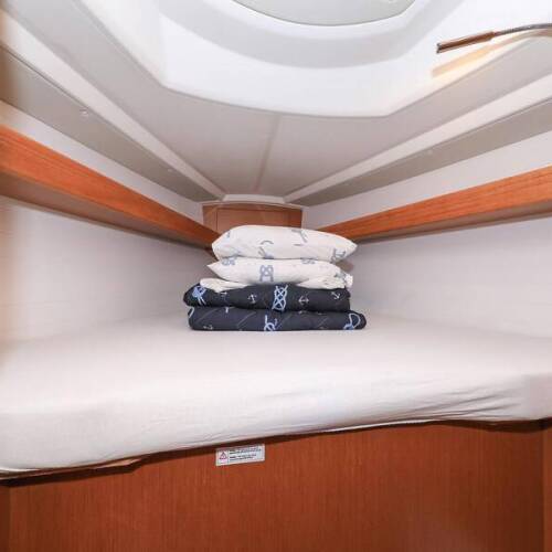 Bavaria Cruiser 34 Deneb