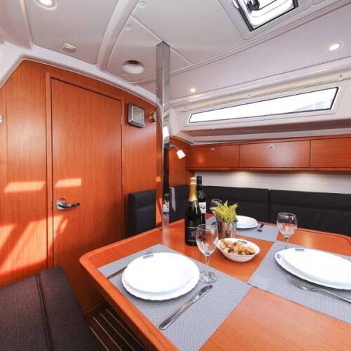 Bavaria Cruiser 34 Spirit of Freedom