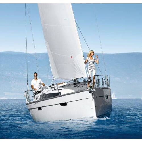 Bavaria Cruiser 37 Castor