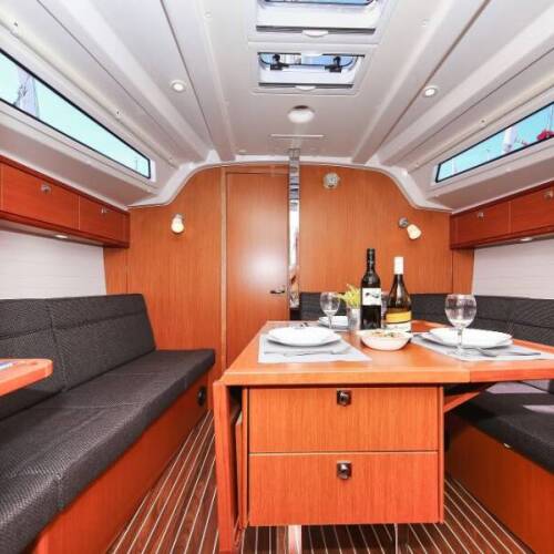 Bavaria Cruiser 37 Hang Loose