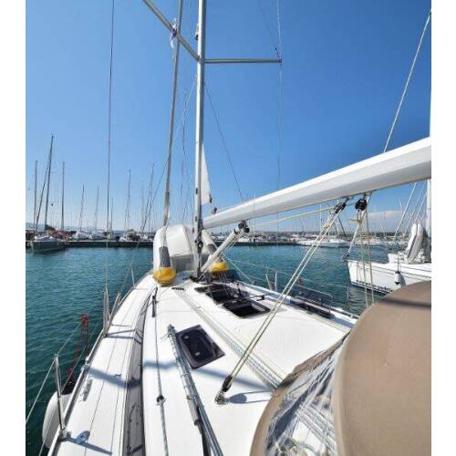 Bavaria Cruiser 37 Hang Loose