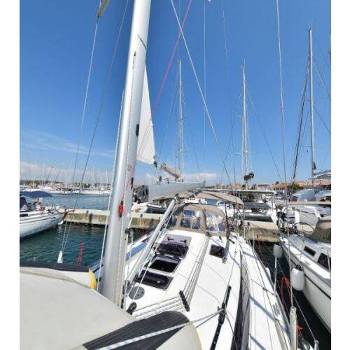 Bavaria Cruiser 37 Hang Loose