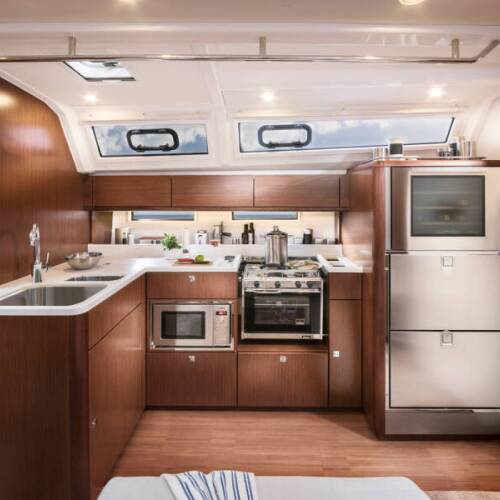 Bavaria Cruiser 46 Style Lyra