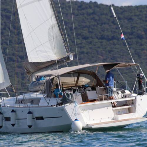 Dufour 460 GL Esra