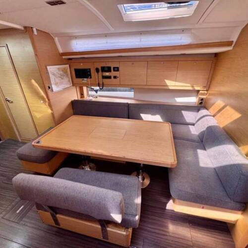 Dufour 470 Icarus
