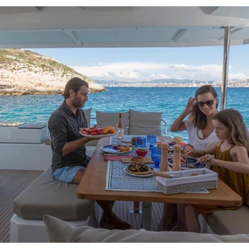 Fountaine Pajot Astrea 42 NA06