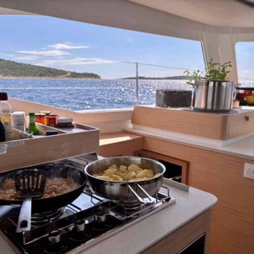 Fountaine Pajot FP 41 Quatuor 3 Acamar