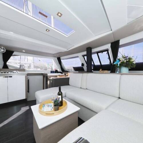 Fountaine Pajot Isla 40 Chilli