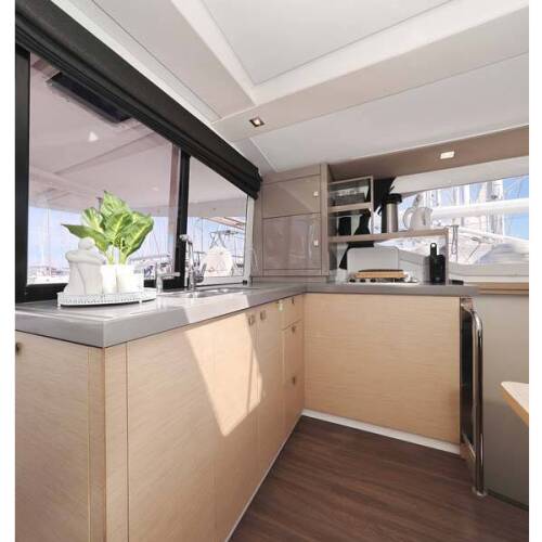 Fountaine Pajot Lucia 40 Tu Tamo 2