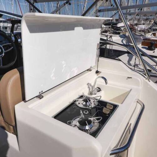 Nuva M9 Cabin Planac