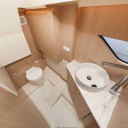 Nuva M9 Cabin Planac