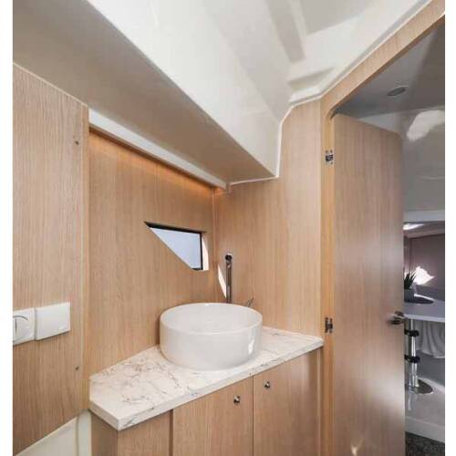 Nuva M9 Cabin Planac