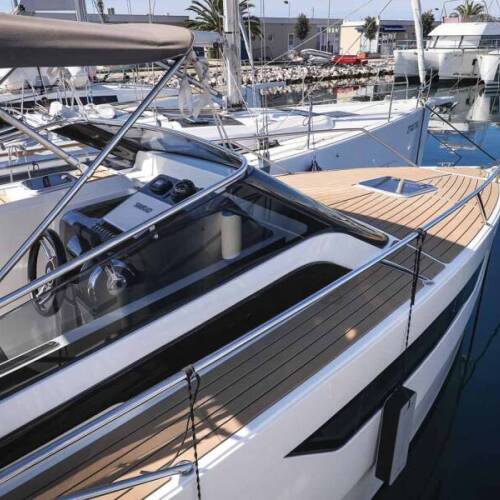 Nuva M9 Cabin Planac