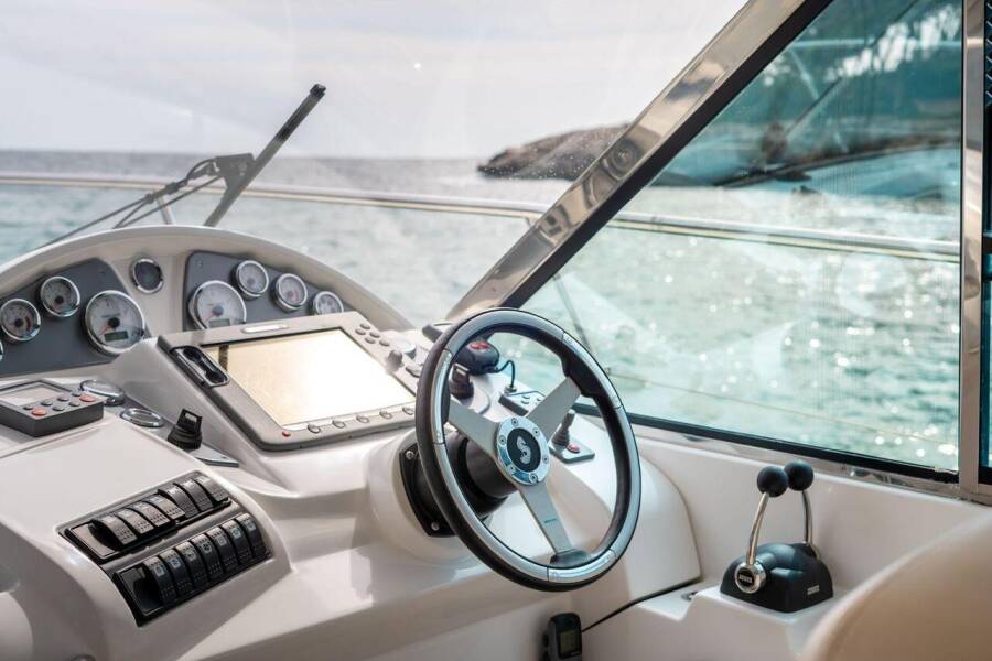 Antares 12 Helen Rose