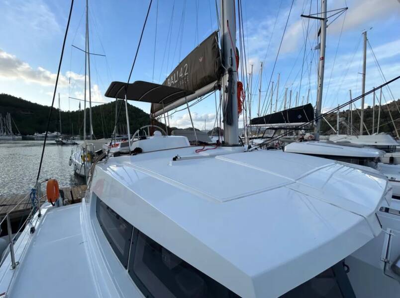 Bali 4.2 Sail Spazio