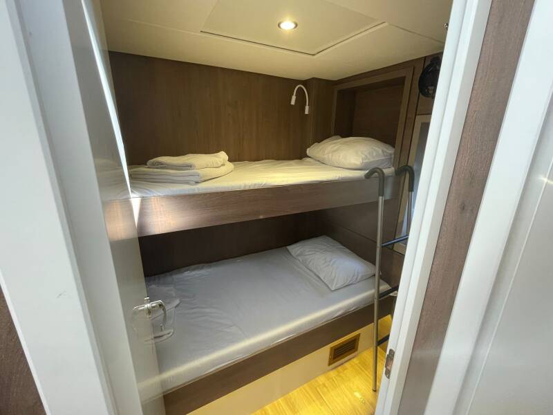 Bali 4.6 Sail Aquarius