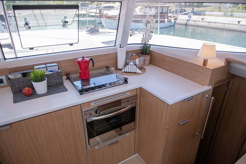 Bali Catsmart Ela Thalasa III