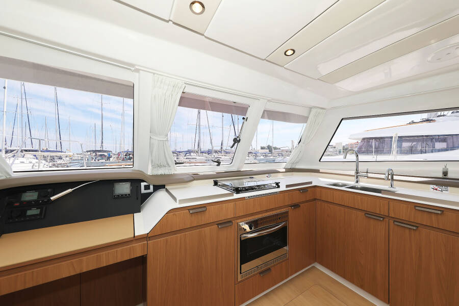 Bali Catspace OW Playtime - OW