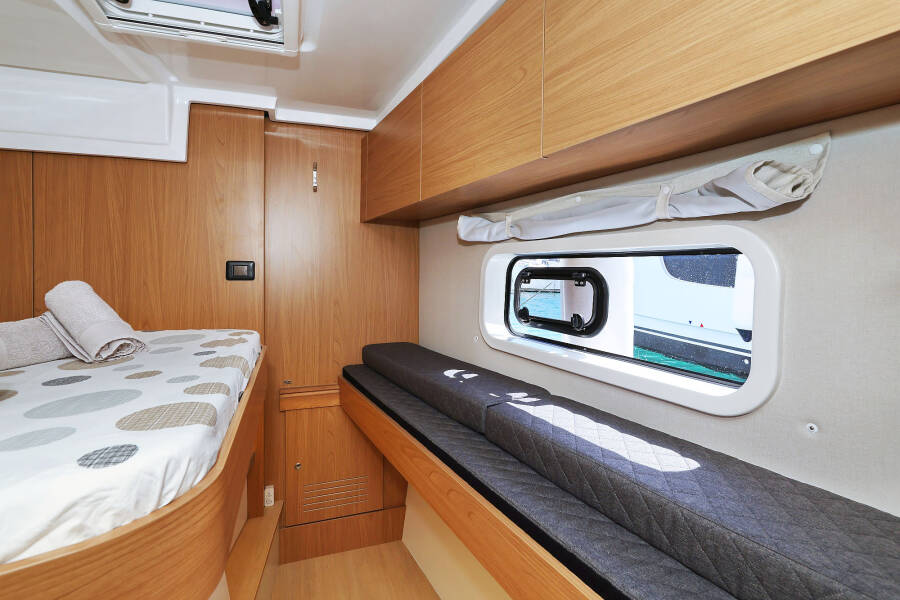 Bali Catspace OW Playtime - OW