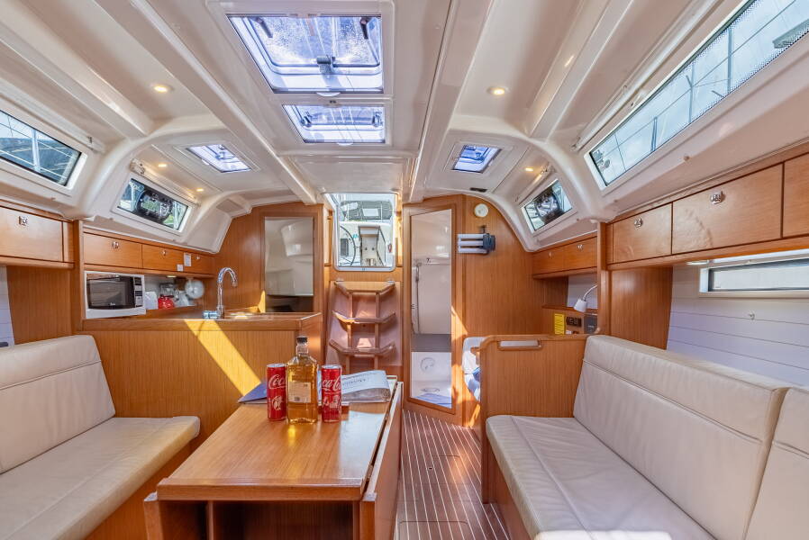 Bavaria 37 Jitterbug