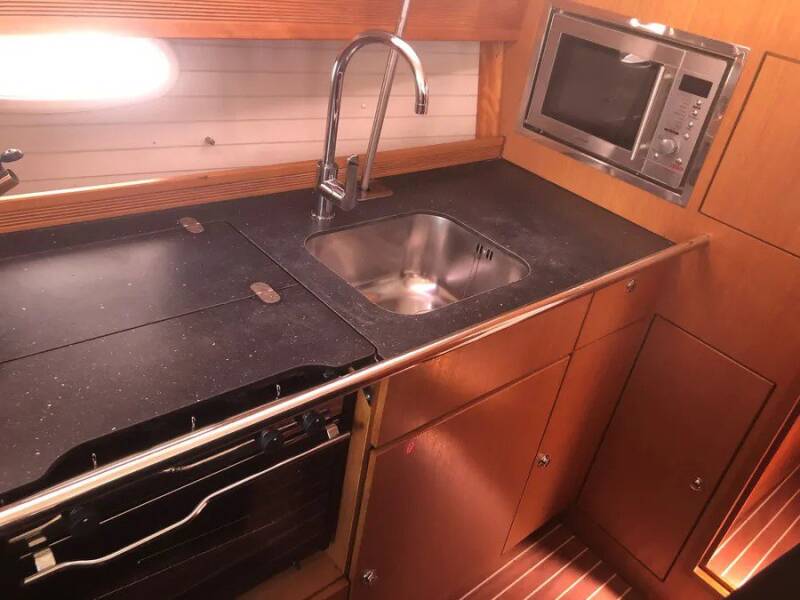 Bavaria 43 Cruiser Aqua Dream