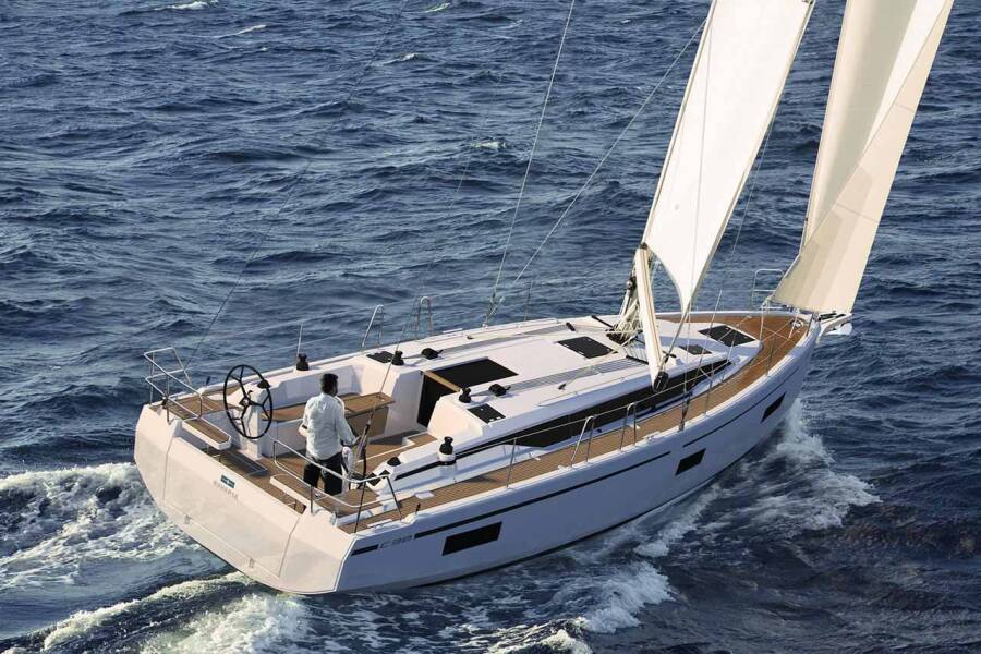 Bavaria C38 Lizzy