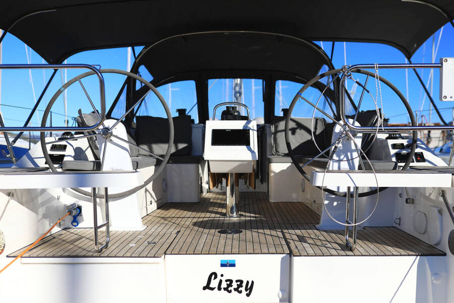 Bavaria C42 Style Lizzy