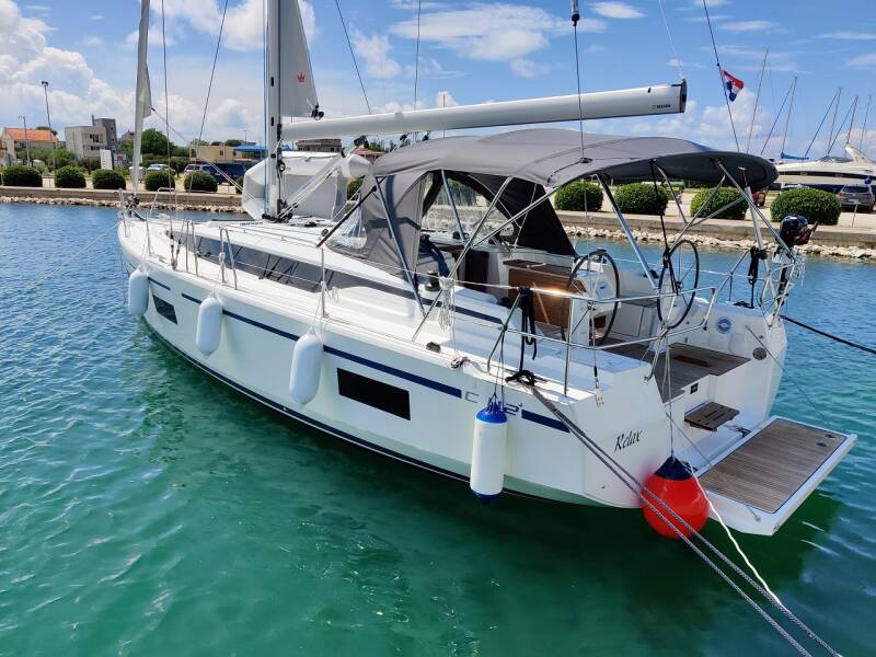 Bavaria C42 Relax