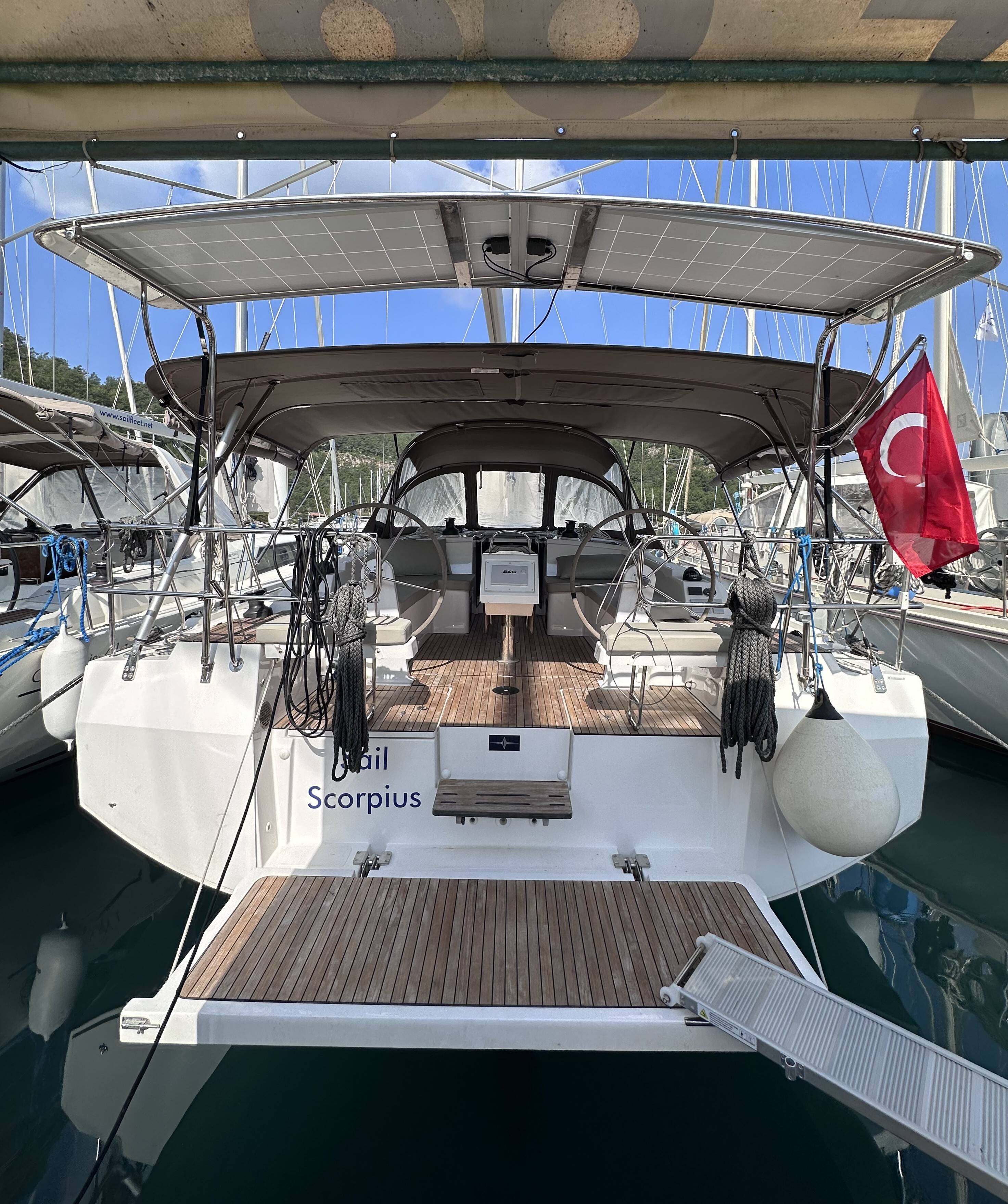 Bavaria C42 Sail Scorpius