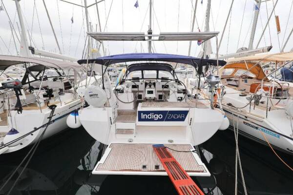 Bavaria C45 Holiday Indigo