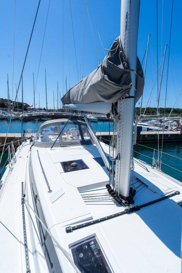 Bavaria C45 Style Aria
