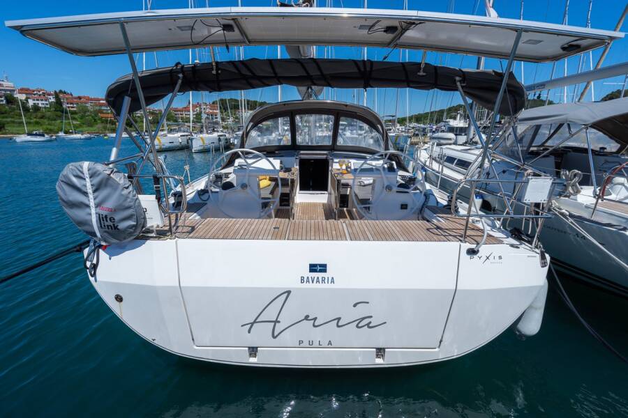 Bavaria C45 Style Aria