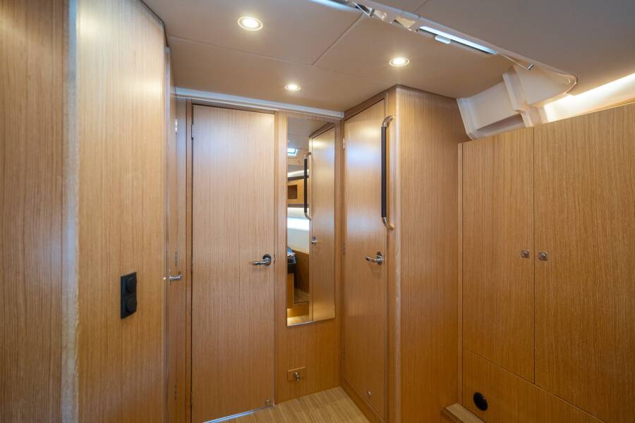 Bavaria C45 Style Aria