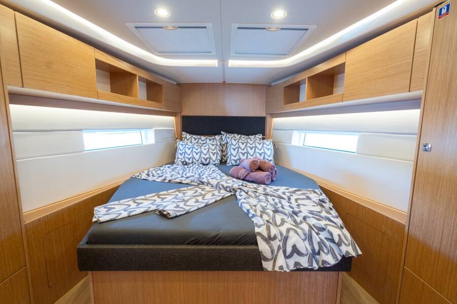 Bavaria C45 Style Aria
