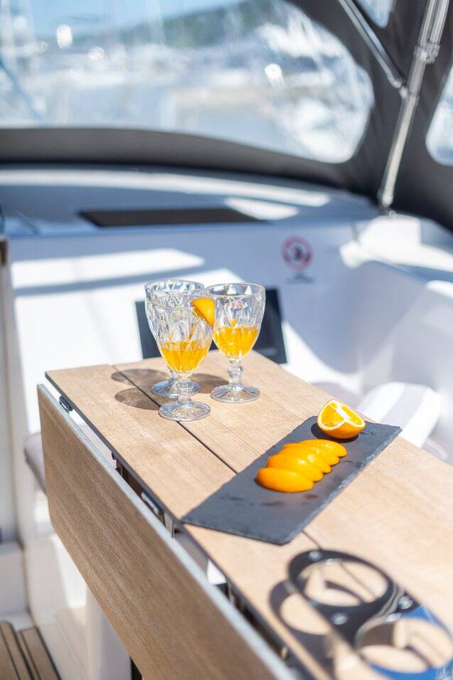 Bavaria C45 Style Aria
