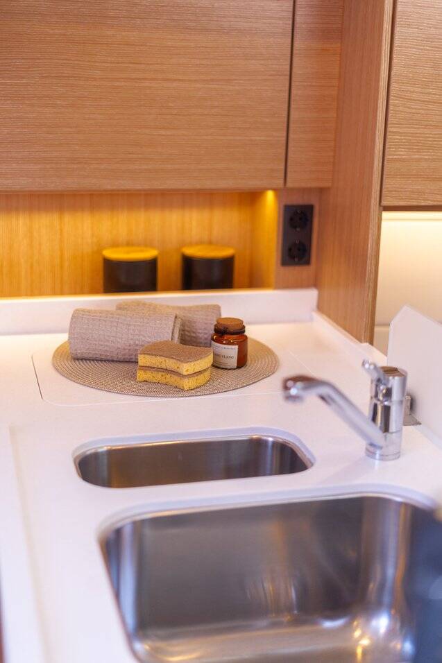 Bavaria C45 Style Aria