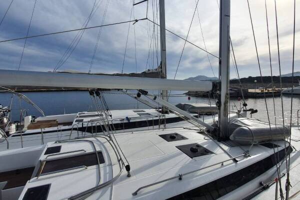 Bavaria C45 ECONOMY