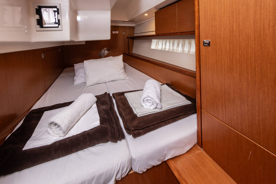 Bavaria C45 Silver I