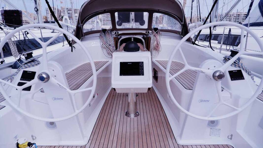 Bavaria Cruiser 34 Saona