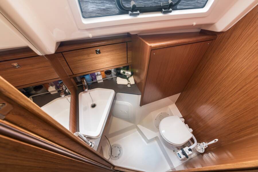 Bavaria Cruiser 34 TBD