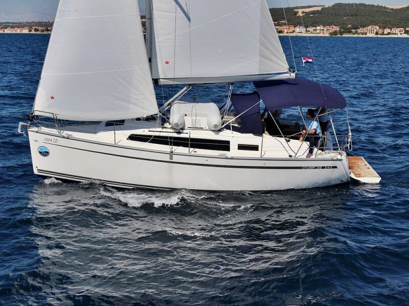 Bavaria Cruiser 34 Lucy