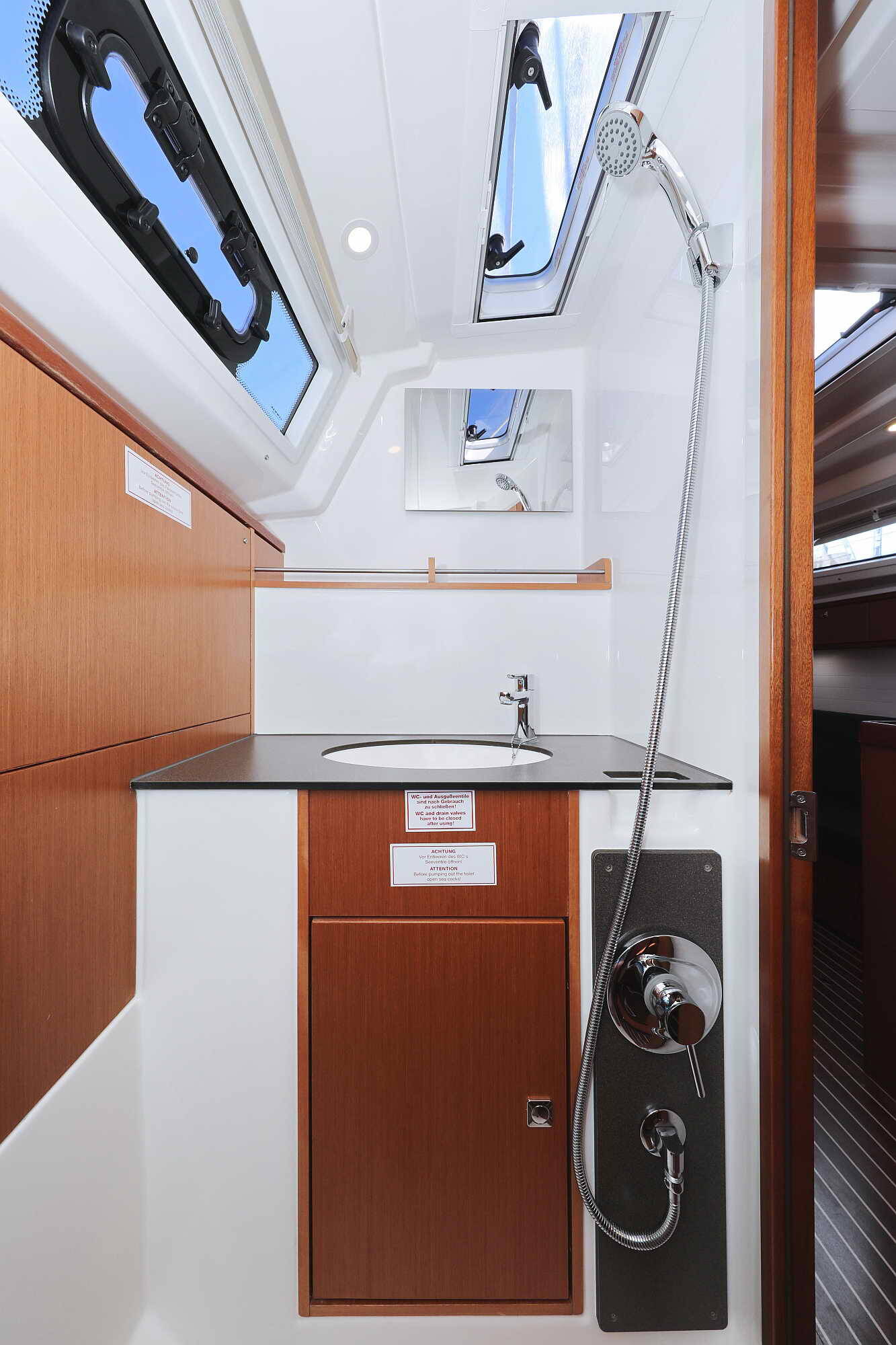 Bavaria Cruiser 37 ECONOMY