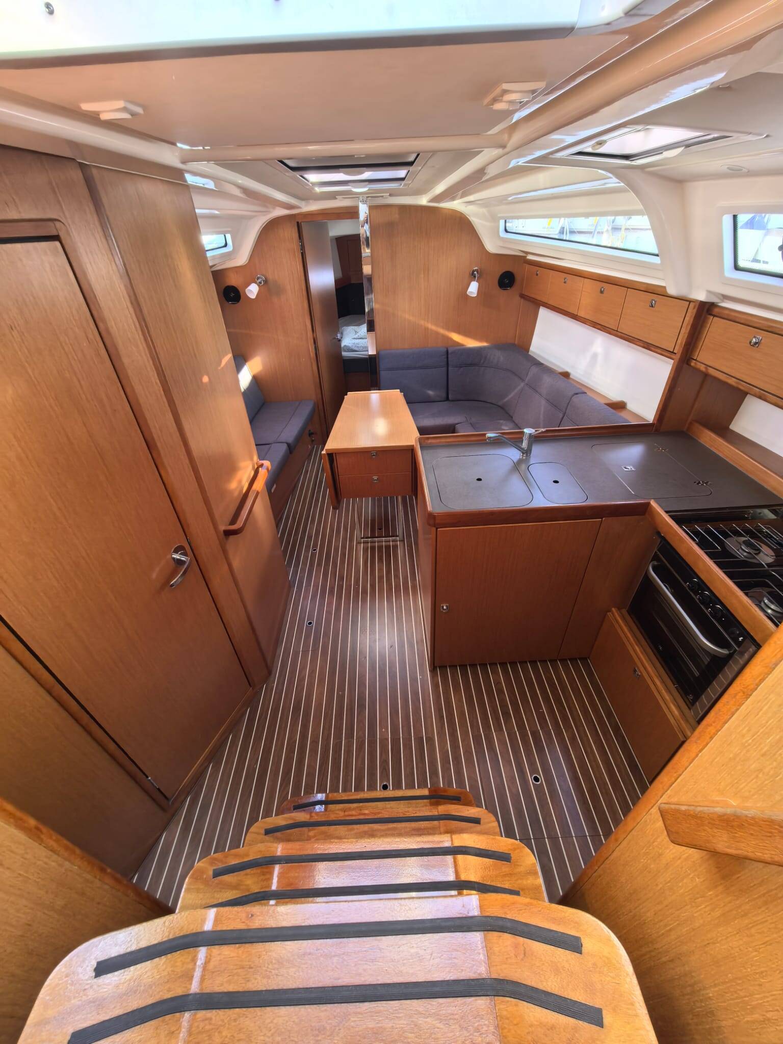 Bavaria Cruiser 37 Lady Lana