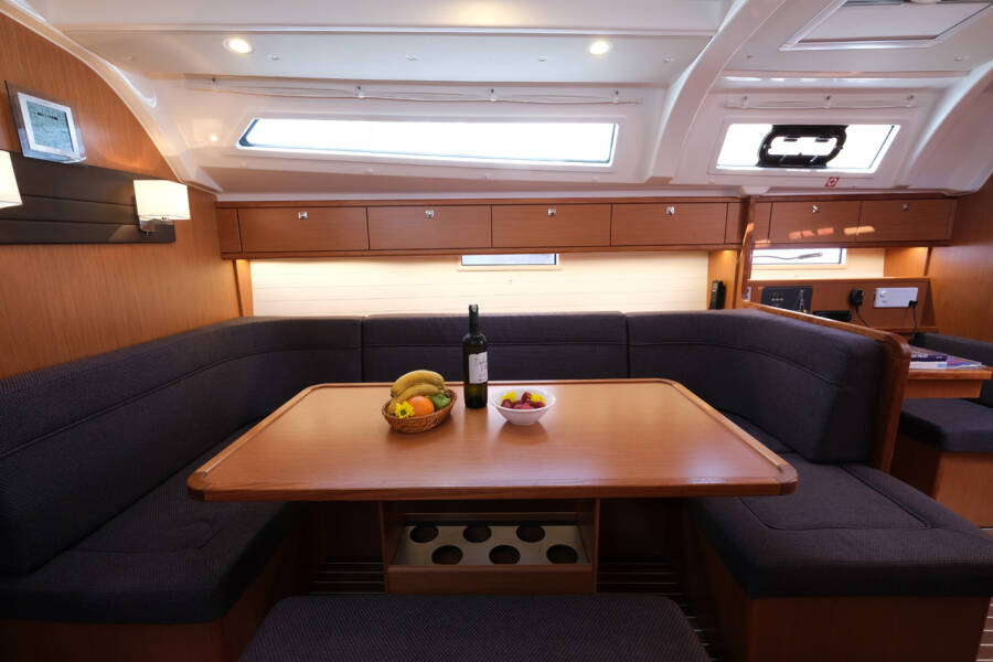 Bavaria Cruiser 41 Marlin 3