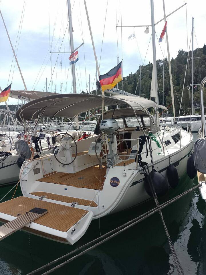 Bavaria Cruiser 41 Summer elli