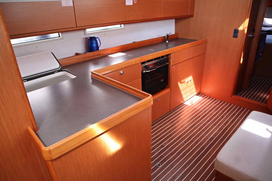 Bavaria Cruiser 46 ECONOMY